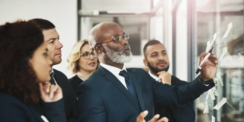 Top 10 Digital Marketing Experts to Follow in 2024